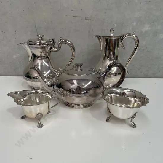 Walker and Hall Silver Plated items with other English Silver Plated ware with Silver Tray