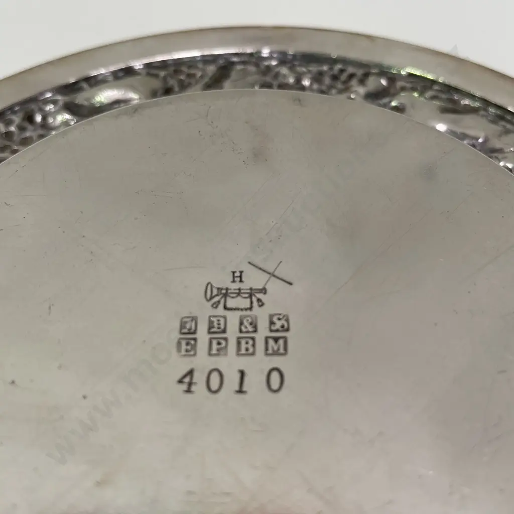 Assortment of Vintage Silverware Image 1++