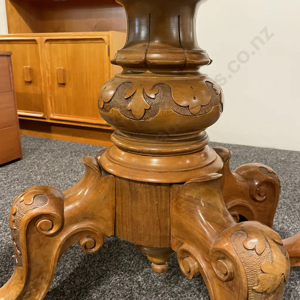 Stunning Antique Victorian Burr Walnut Oval Loo Table. Carved Central Pedestal and four feet.  Image 1++
