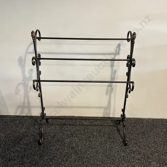 Ornate Metal Towel Rail/Stand H95 W82cm