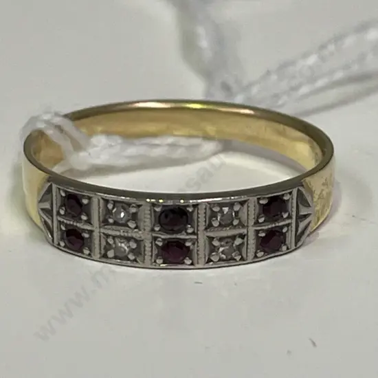 18ct Gold Diamond and Ruby Ring