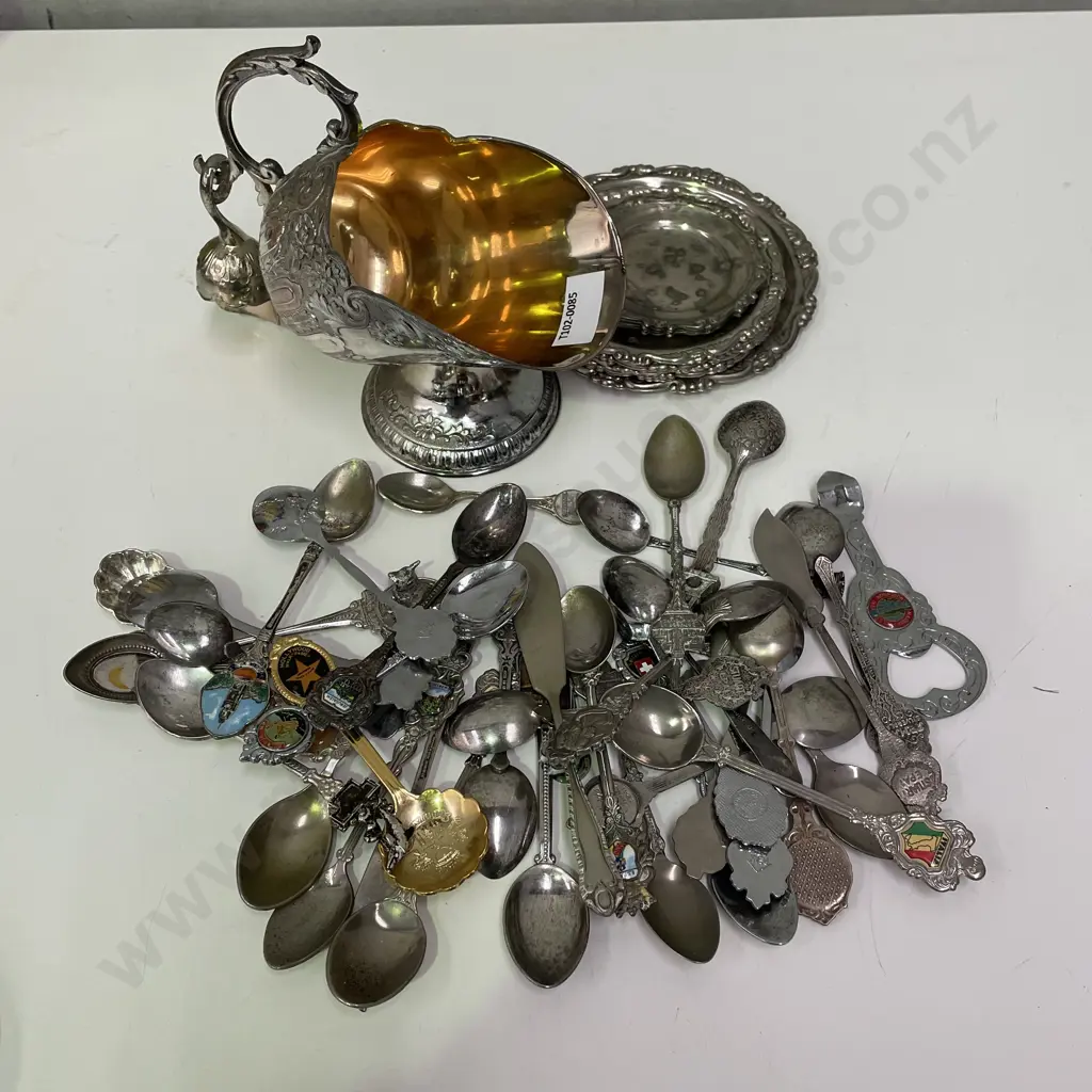 Assorted Silver Plate items including commemorative/exhibition teaspoons Image 1++