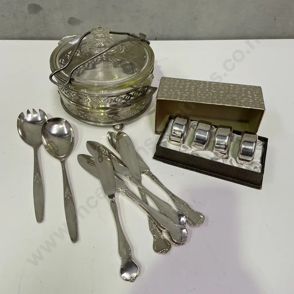 Vintage Pyrex Oven Dish with Silver Plated Holder frame and Asst Rodd cutlery and boxed silver plated serviette rings Image 1++