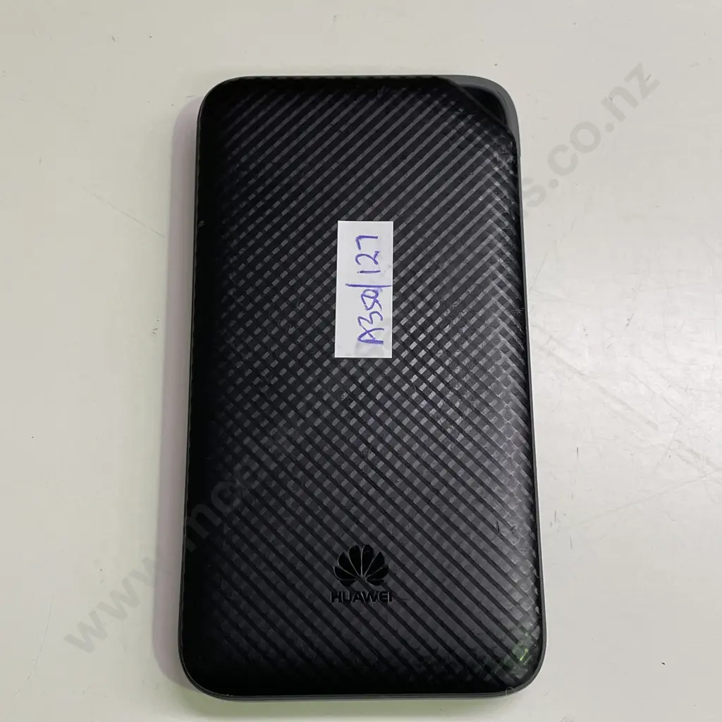 Black Huawei Power Bank Image 1++