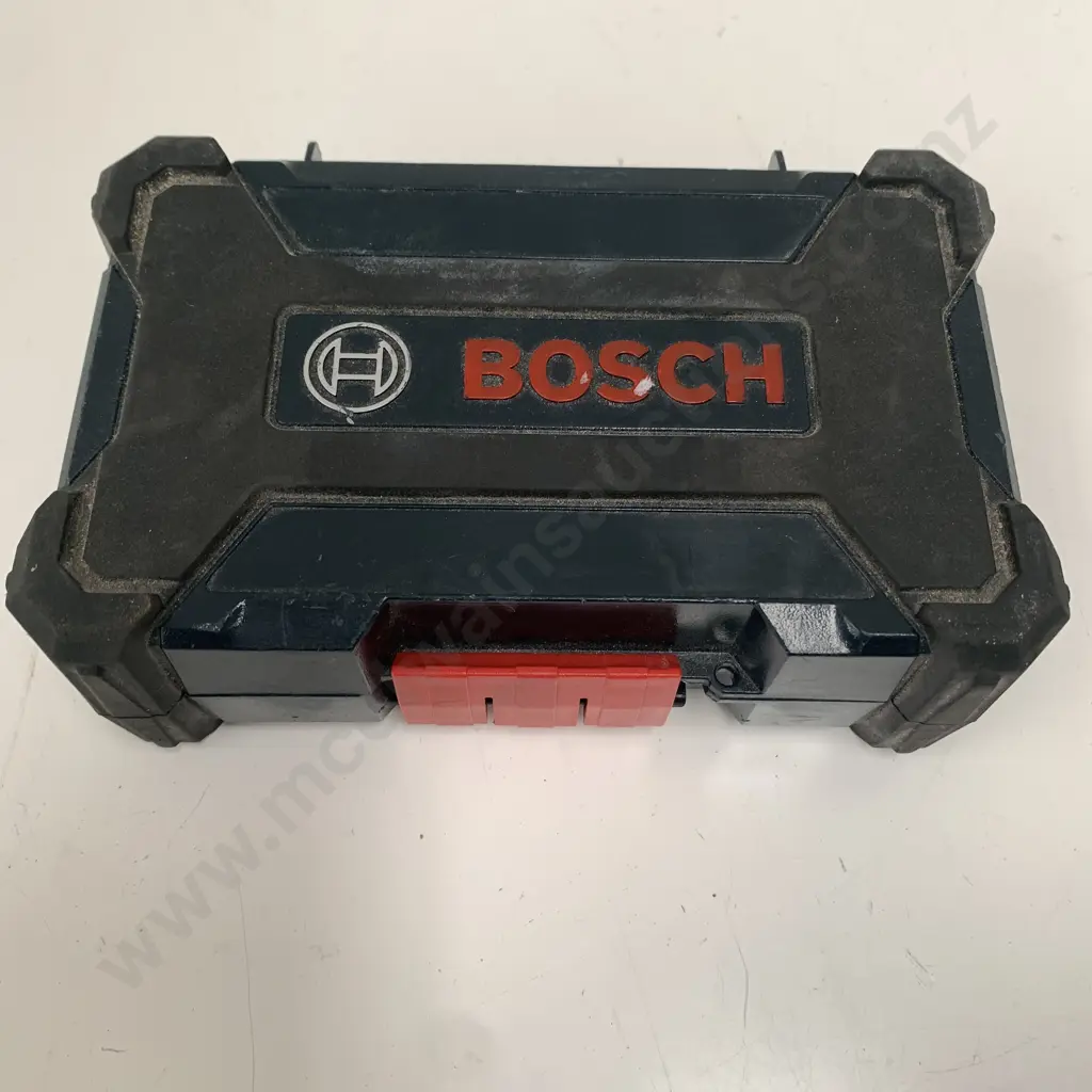 Container of Bosch Screwheads Image 1++