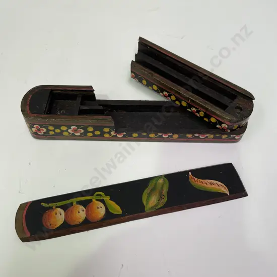 Vintage Handpainted Wooden Slide, pull out pencil case. L23