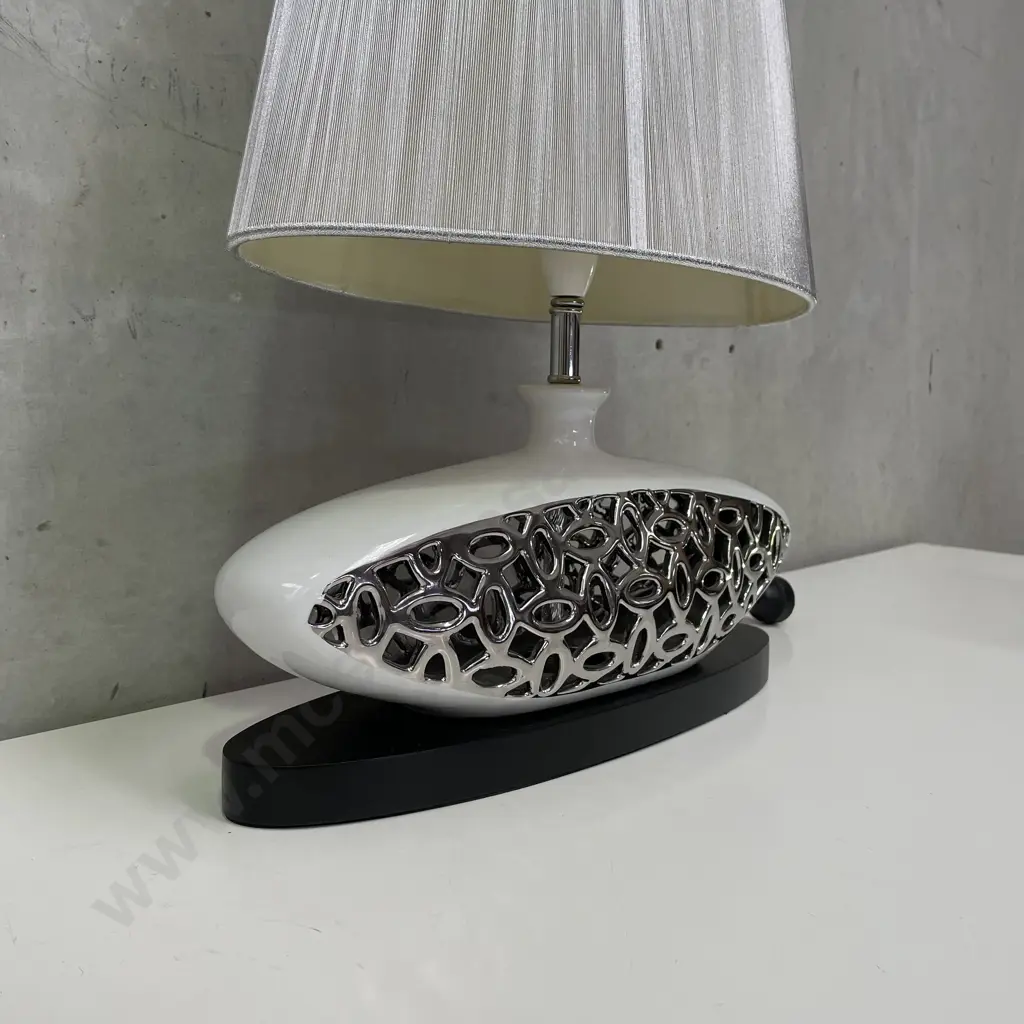 Stunning Modernist Table Lamp. Ceramic and Silver squat shape on black wooden plinth. Silver shade. H51 W40cm. Working. Image 1++