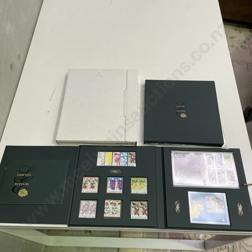 Limited Edition Native Tree Flowers Stamp Pack, Boxed as new Image 1++