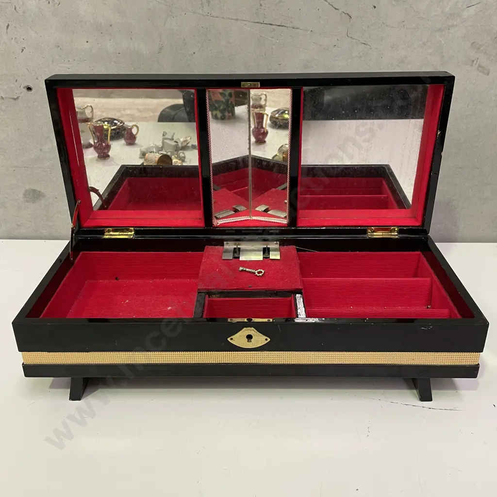 Vintage Wooden Musical Jewellery Box. Asian themed. some flaking of lacquer. 43 x 18cm H13cm Image 1++