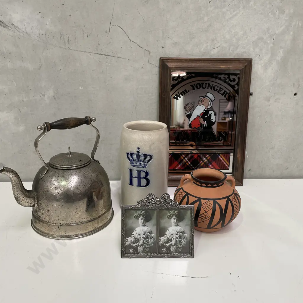 Assorted Collectable items Image 1++