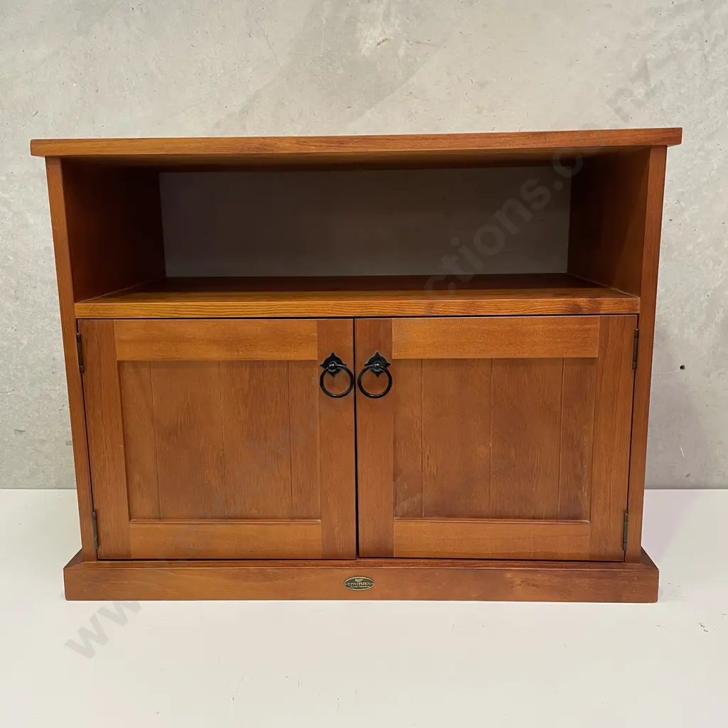 Kiwifurn Solid Wood 2 Door Entertainment Cabinet. H60 D40 W78cm Image 1++
