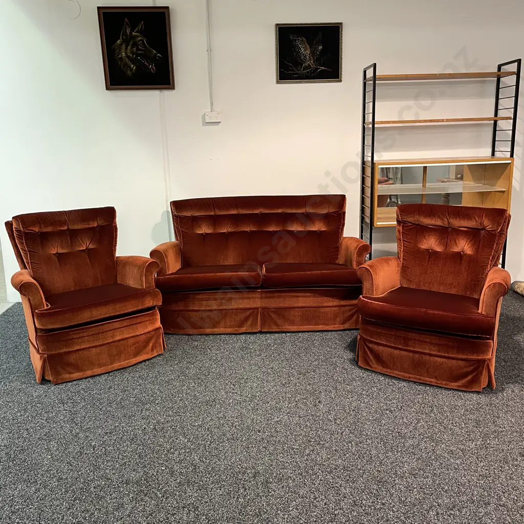 Mid Century Retro Morgan Lounge Suite. 2 seater and 2 armchairs. Rust/red velvet fabric, button back,excellent condition Image 1++
