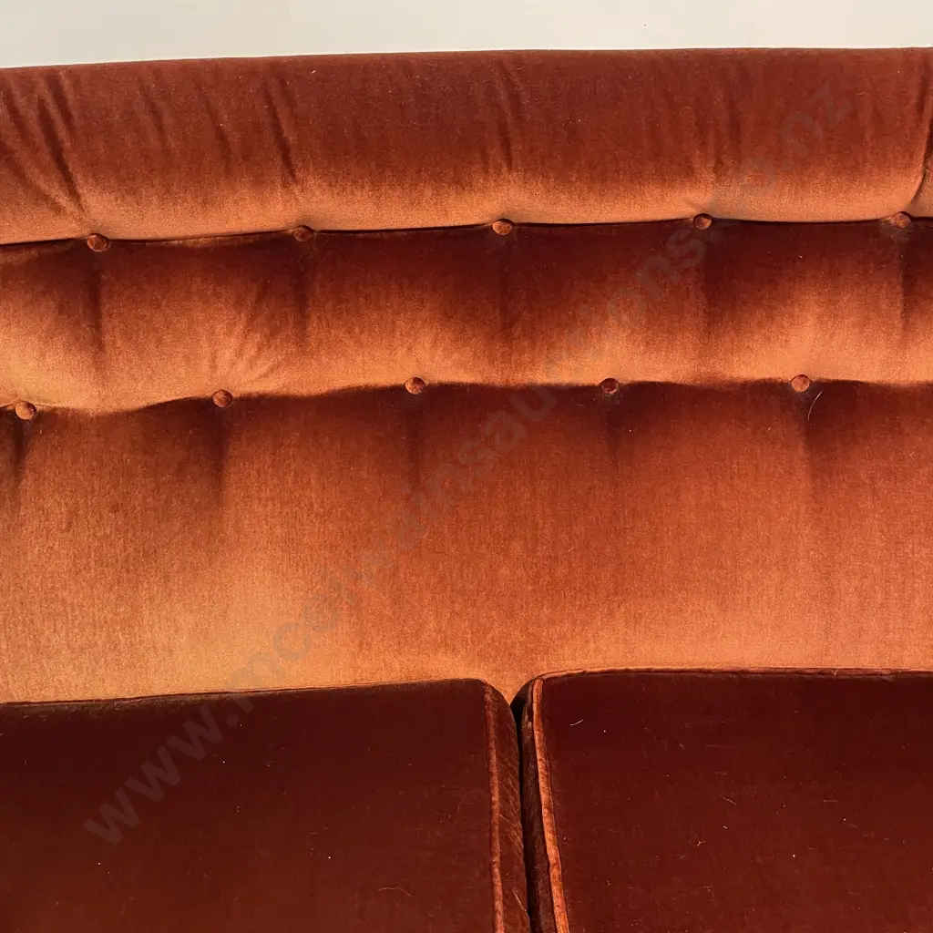 Mid Century Retro Morgan Lounge Suite. 2 seater and 2 armchairs. Rust/red velvet fabric, button back,excellent condition Image 1++