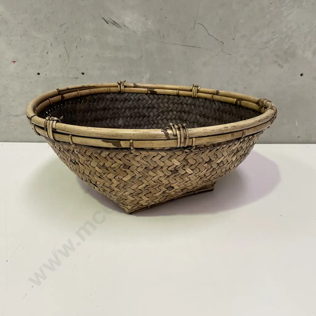 Vintage Large Woven Rice Carrier D53cm H22cm Image 1++