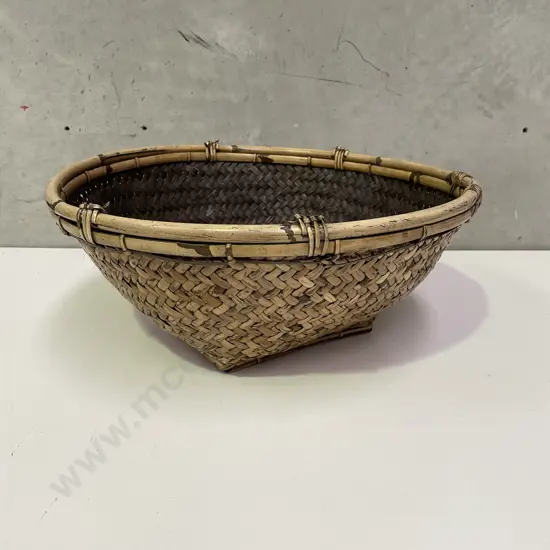 Vintage Large Woven Rice Carrier D53cm H22cm
