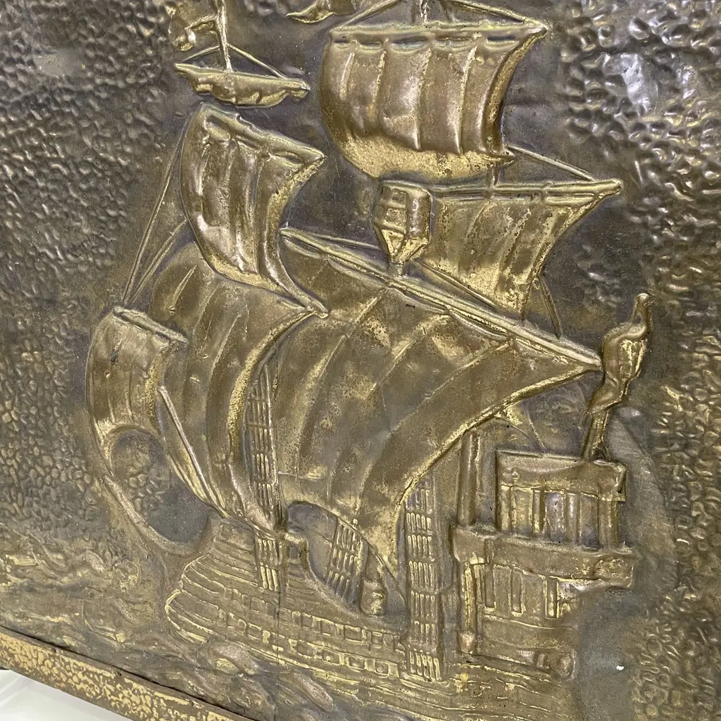 Vintage Beaten Brass Fire Screen. Ship Decoration. H62 W67cm Image 1++