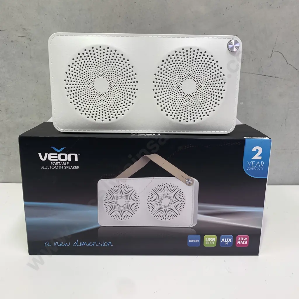 Portable Bluetooth Veon Speaker Model VN21402018, White, As new in box Image 1++