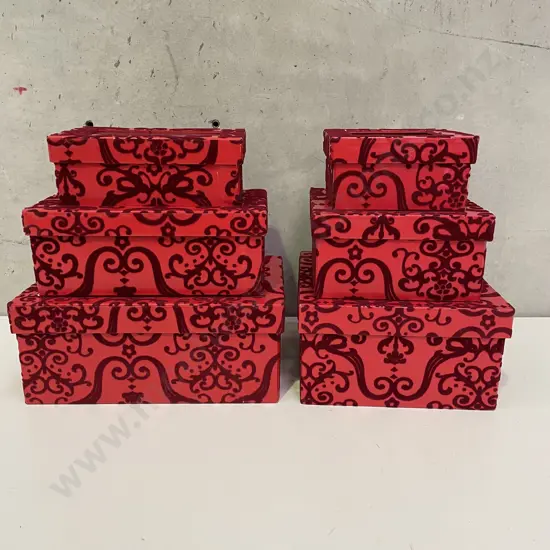 Set of 6 Decorative Red Gift boxes. Square and rectangular shape. Graduated sizes