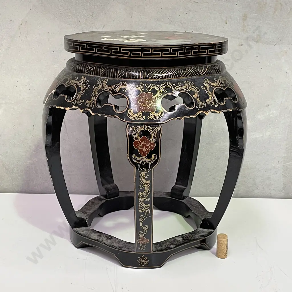 Vintage Chinese Black Lacquered Wood Occassional Table. Image 1++