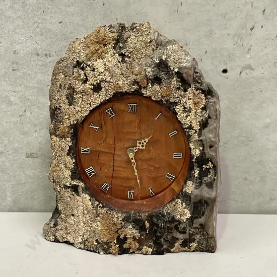 NZ Totara Ratanui Freestanding Mantle Clock. Working. H31cm W25cm