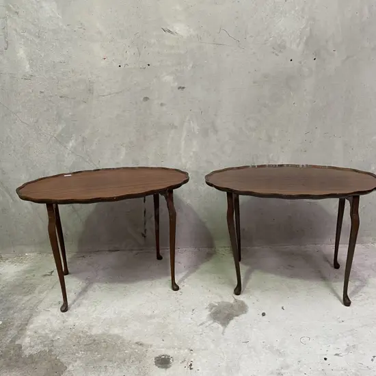 Pair Vintage Mahogany Oval Occassional Tables. H48 - Tops 72 x 50 and 53 x 73cm