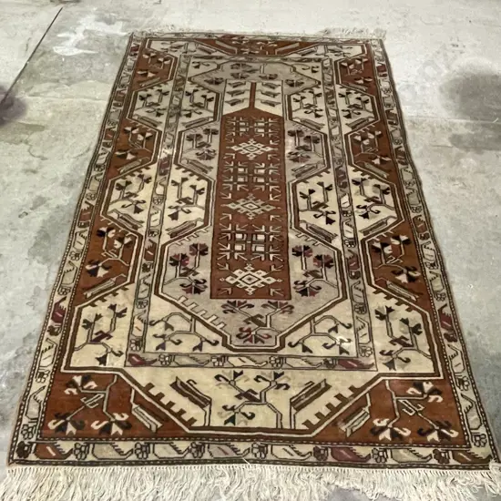 Persian Floor Rug. Oatmeal/Rust/Black/Red Tones. 2.2m x 1.4m