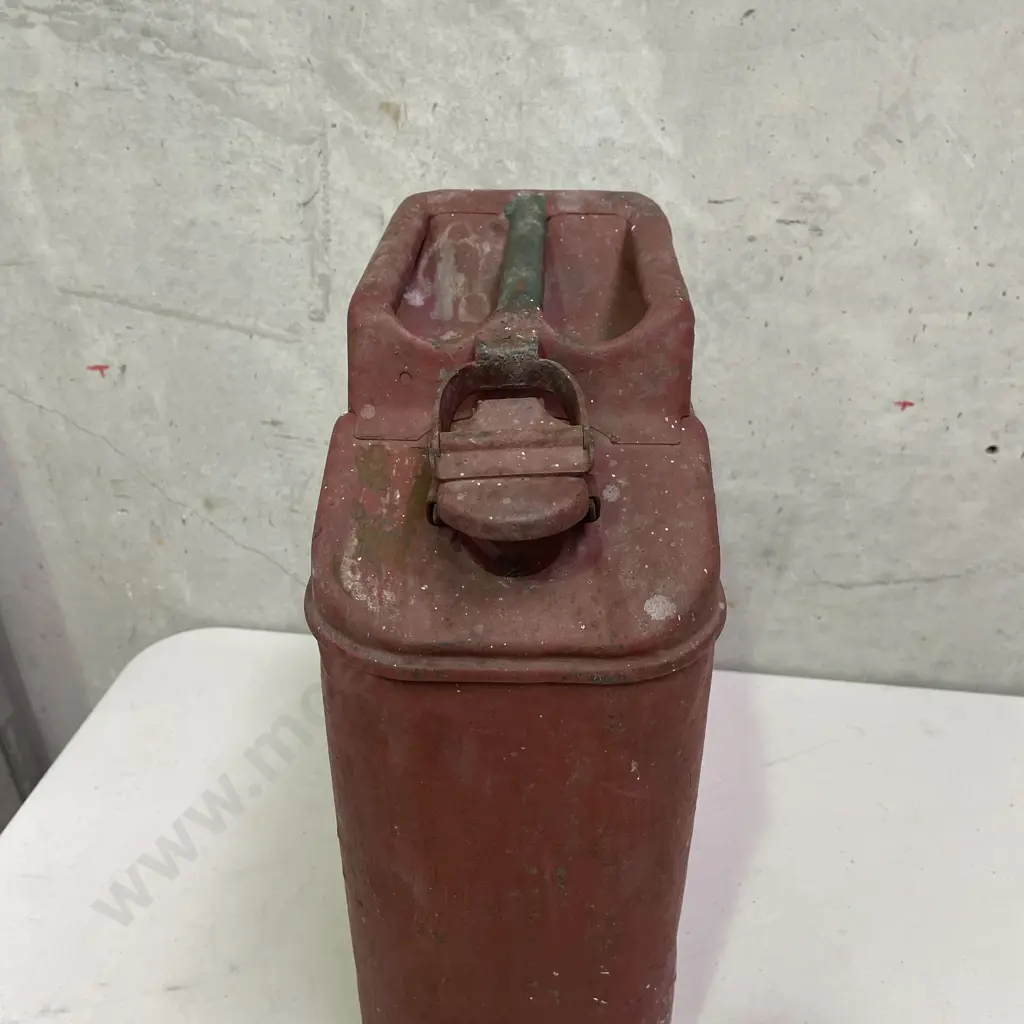 World War II U.S.M.C. Large Jerry Can. Conco. 20-5-42 Image 1++