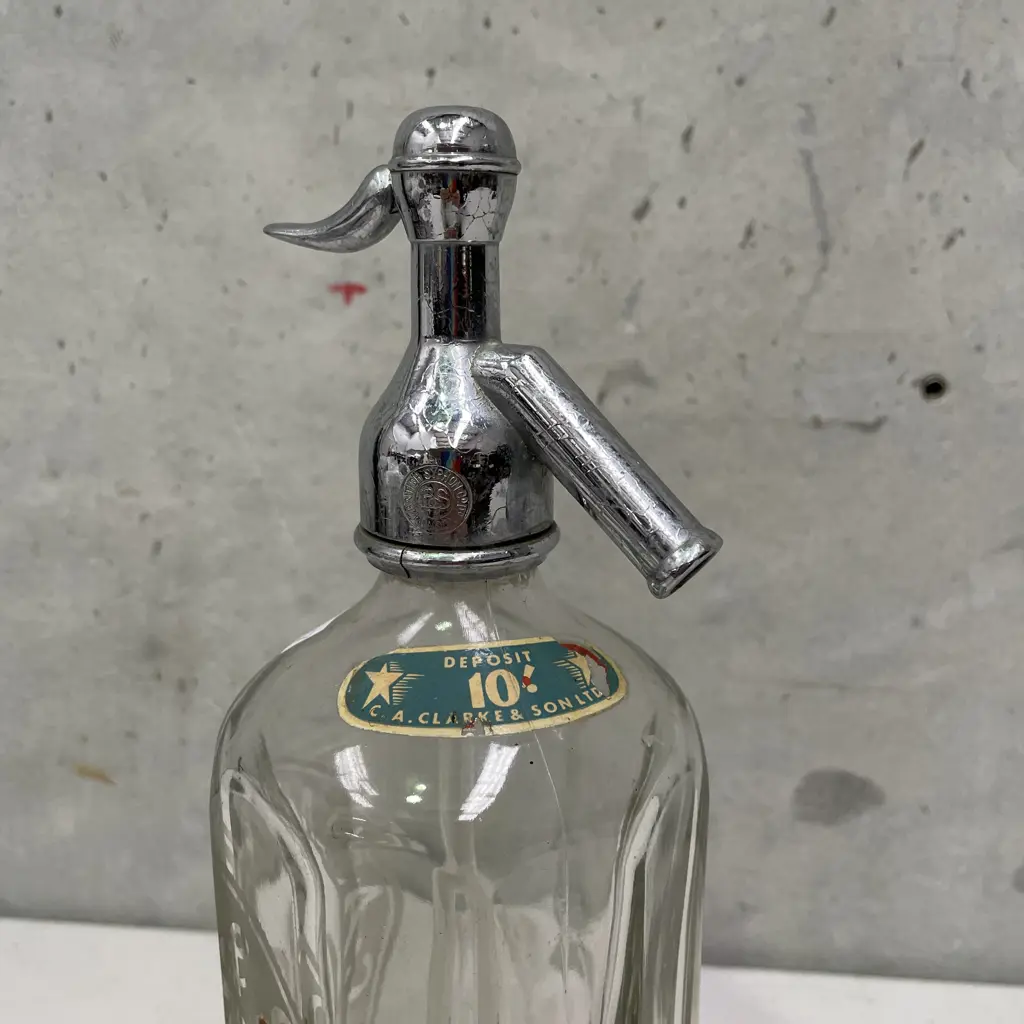 Antique Clarke & Son Ltd Rotorua Soda Syphon Bottle Image 1++