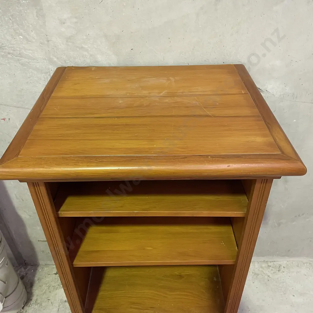 Classic Wood Rimu Cabinet. 2 Door, adjustable shelves. H123cm W65cm D55cm Image 1++