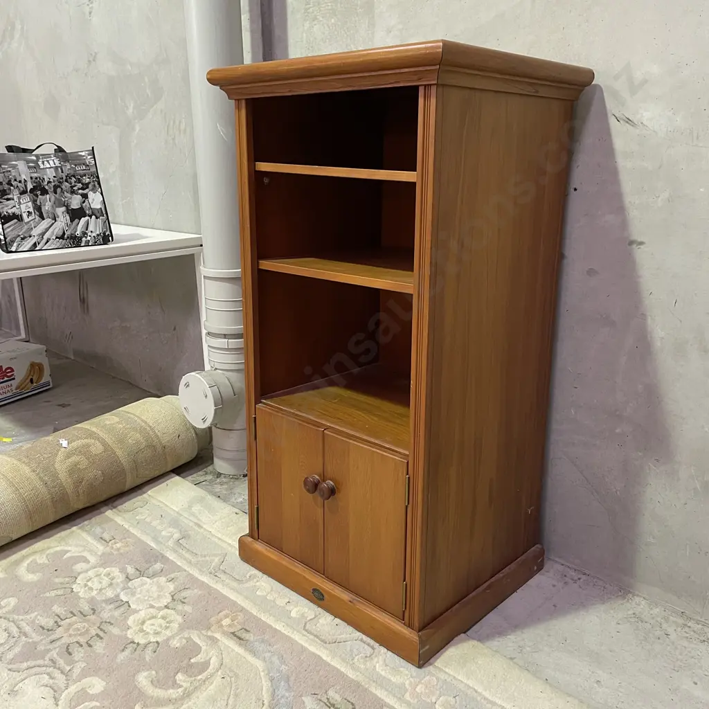 Classic Wood Rimu Cabinet. 2 Door, adjustable shelves. H123cm W65cm D55cm Image 1++