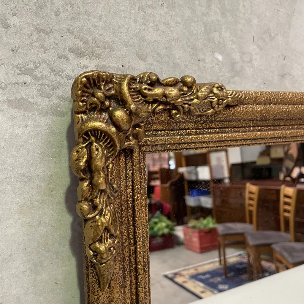 Vintage Ornate Gilt Framed Rectangular Wall Hung Mirror 91 x 56cm Image 1++