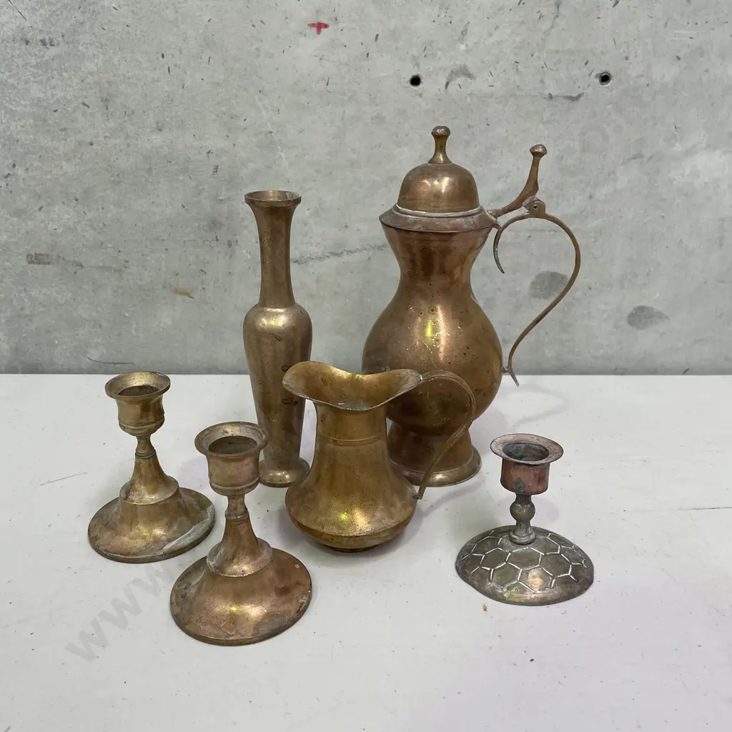 Assorted Vintage Brassware Image 1++