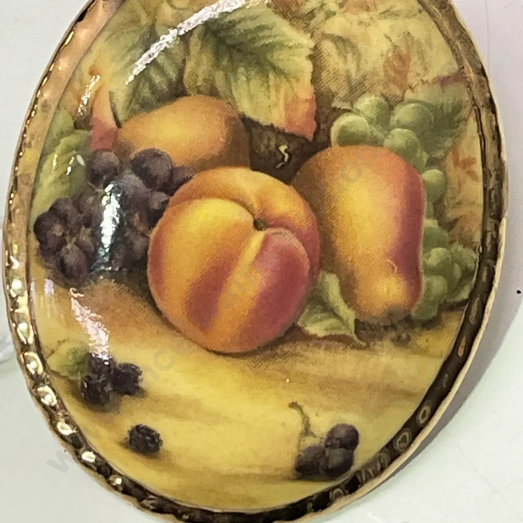 Aynsley Fruit Brooch Image 1++