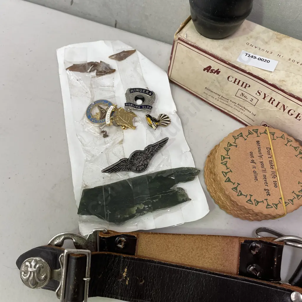 Assorted Vintage Collectables Image 1++