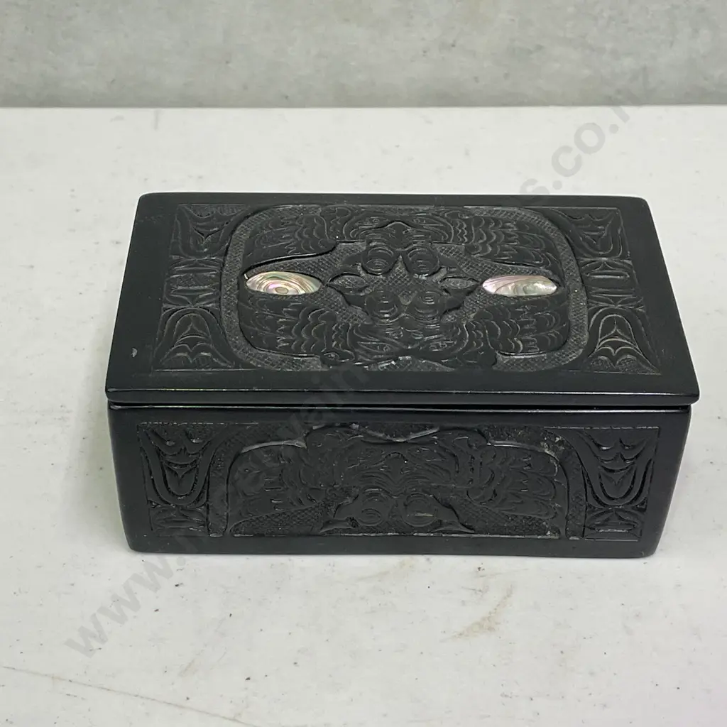 Heavy Carved Black Lacquered Box with Paua detail. 13 x 8.5cm H5.5 Image 1++