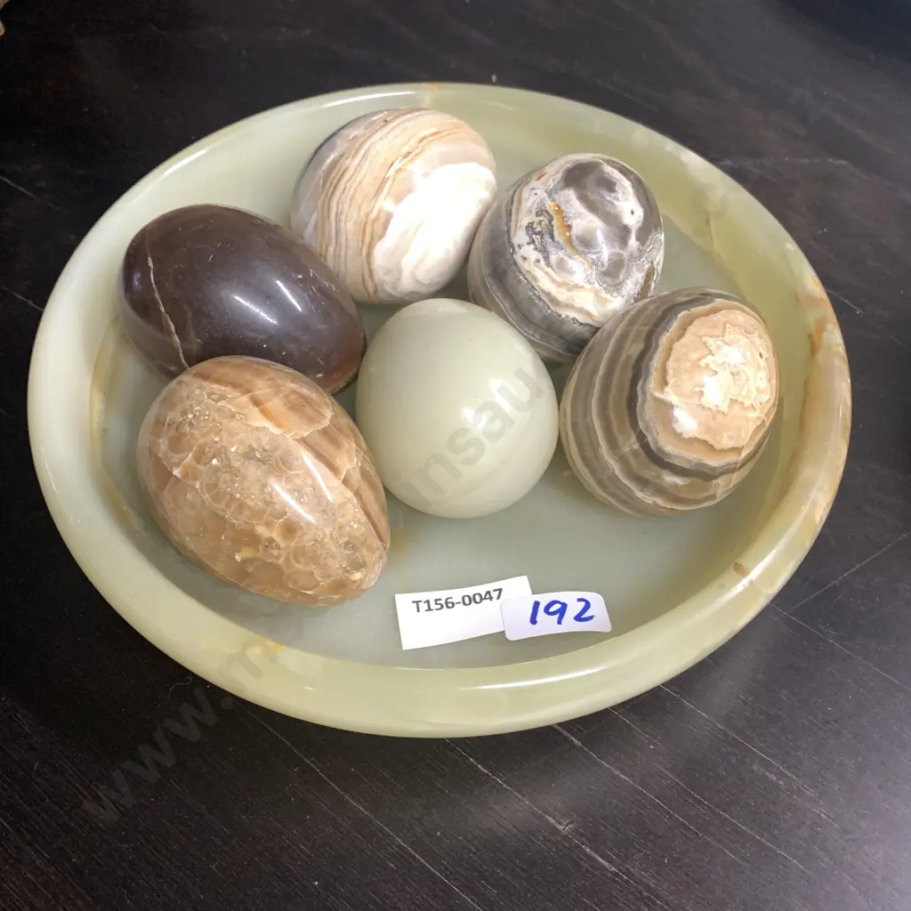 Marble Bowl with 6 assorted marble eggs Image 1++