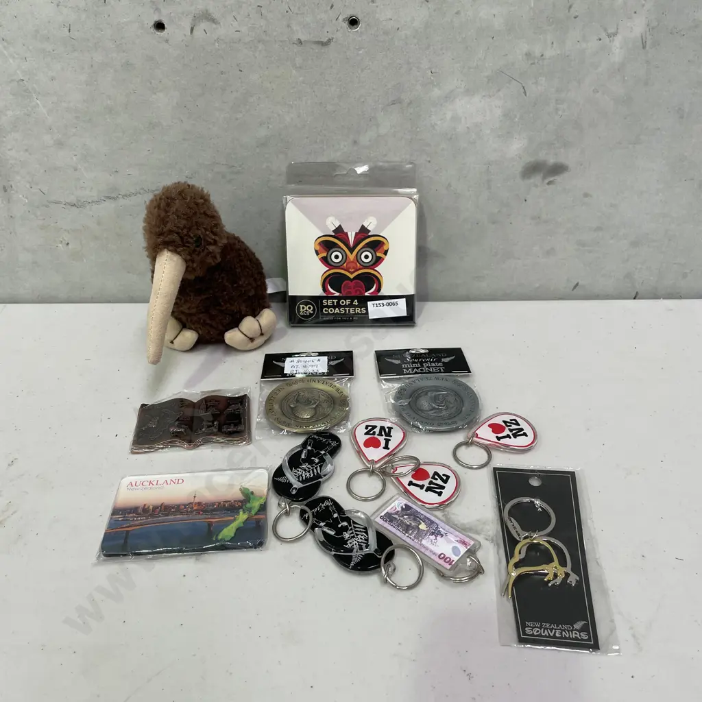 Kiwiana Collectibles Image 1++