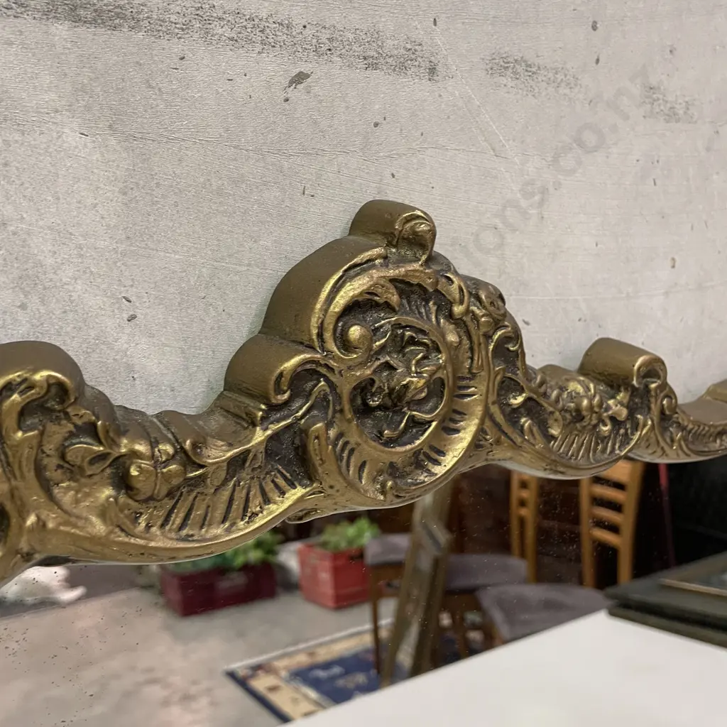 Vintage Ornately carved and gilded mirror. 87 x 50cm Image 1++
