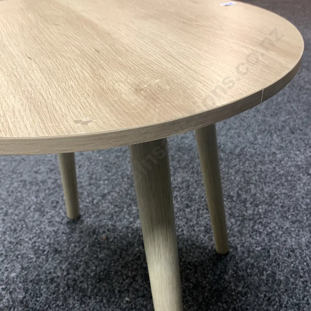 Blonde Oak Look Side Table, Dia 48cm, H49cm Image 1++
