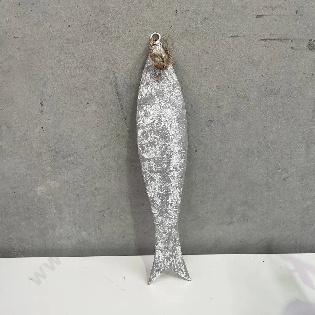 Metal Hanging Fish, rope top Image 1++