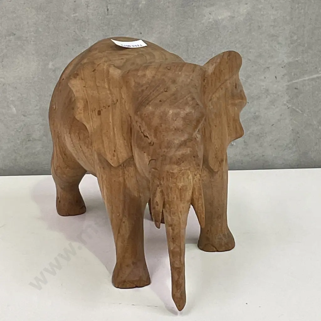 Carved Wooden Elephant. H20 L31cm Image 1++