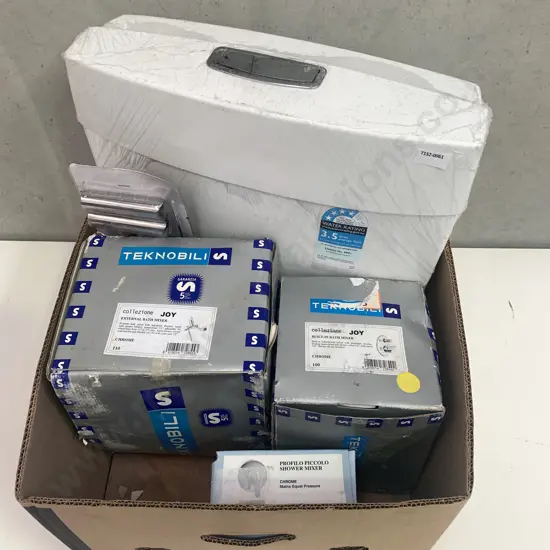 Box lot of as new plumbing items, including Internal and External Bath mixers, Shower MIxer, Toilet Cistern, etc
