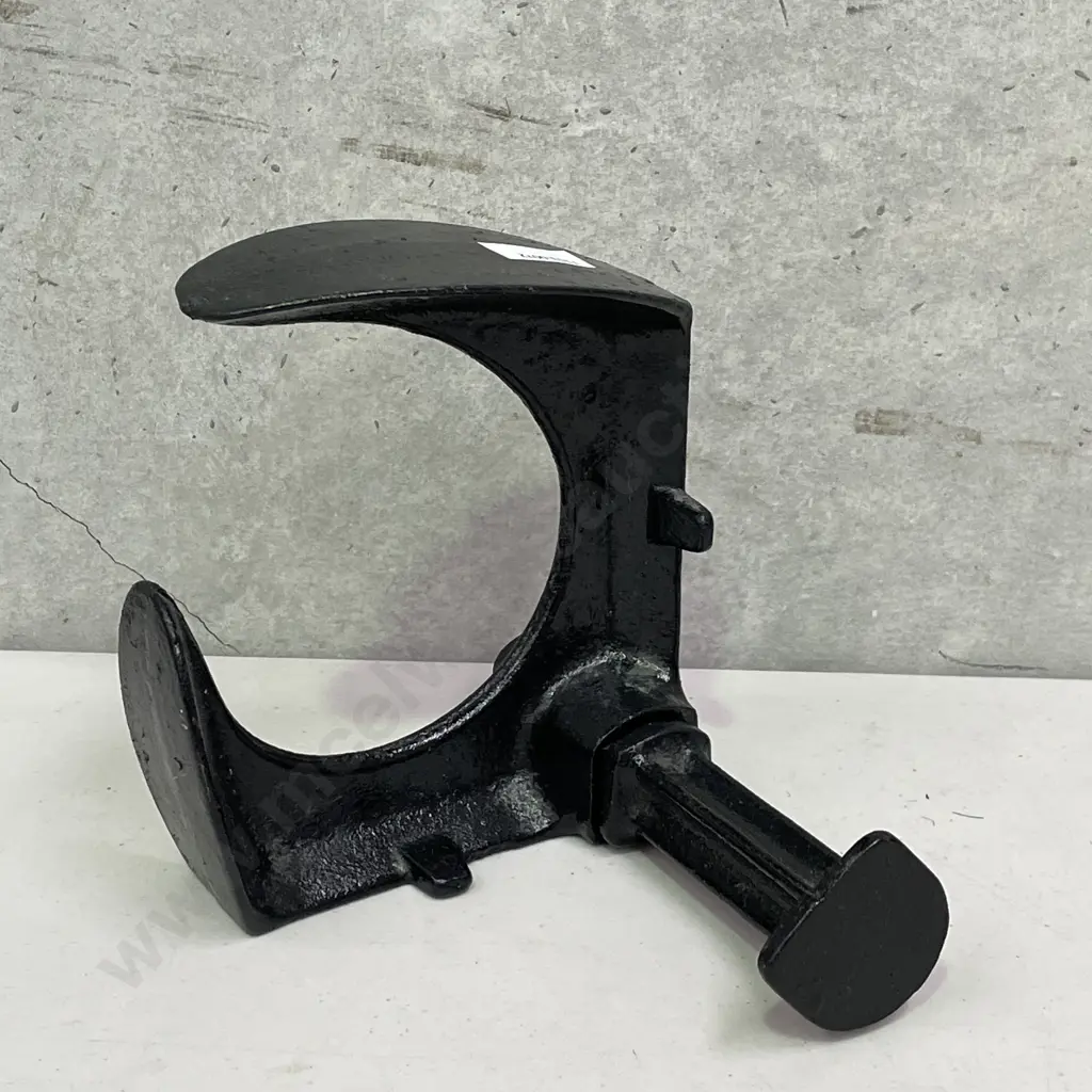 Vintage Cast Iron Shoe Last - large size Image 1++