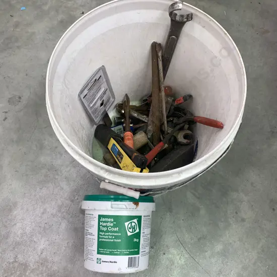Bucket of Hand Tools plus James Hardie Topcoat 3kg