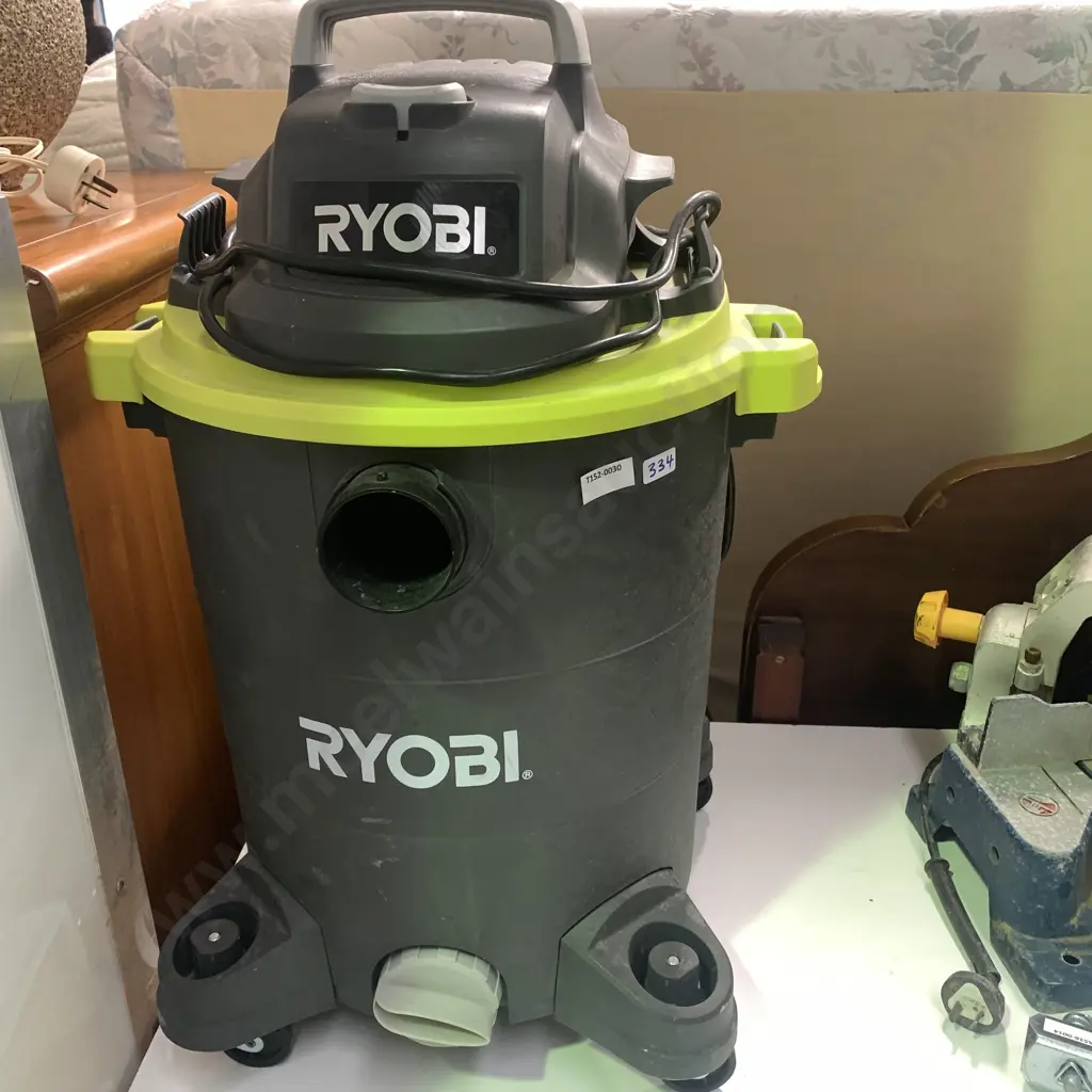 Ryobi Wet and Dry Vacuum Cleaner RVC-1430PPT-G Image 1++