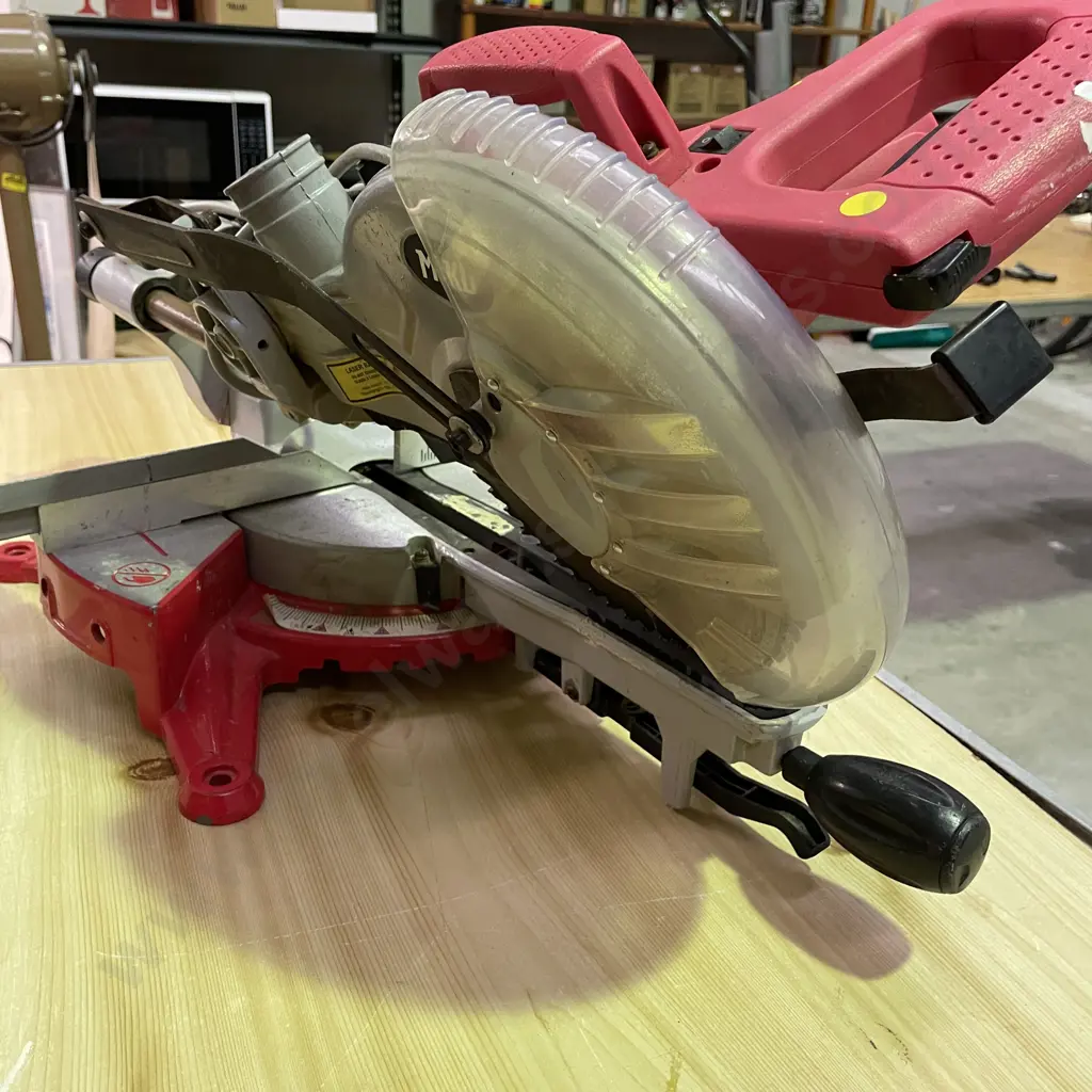 Mako 250mm Slide Compound Mitre Saw. Model SROM1196 Image 1++