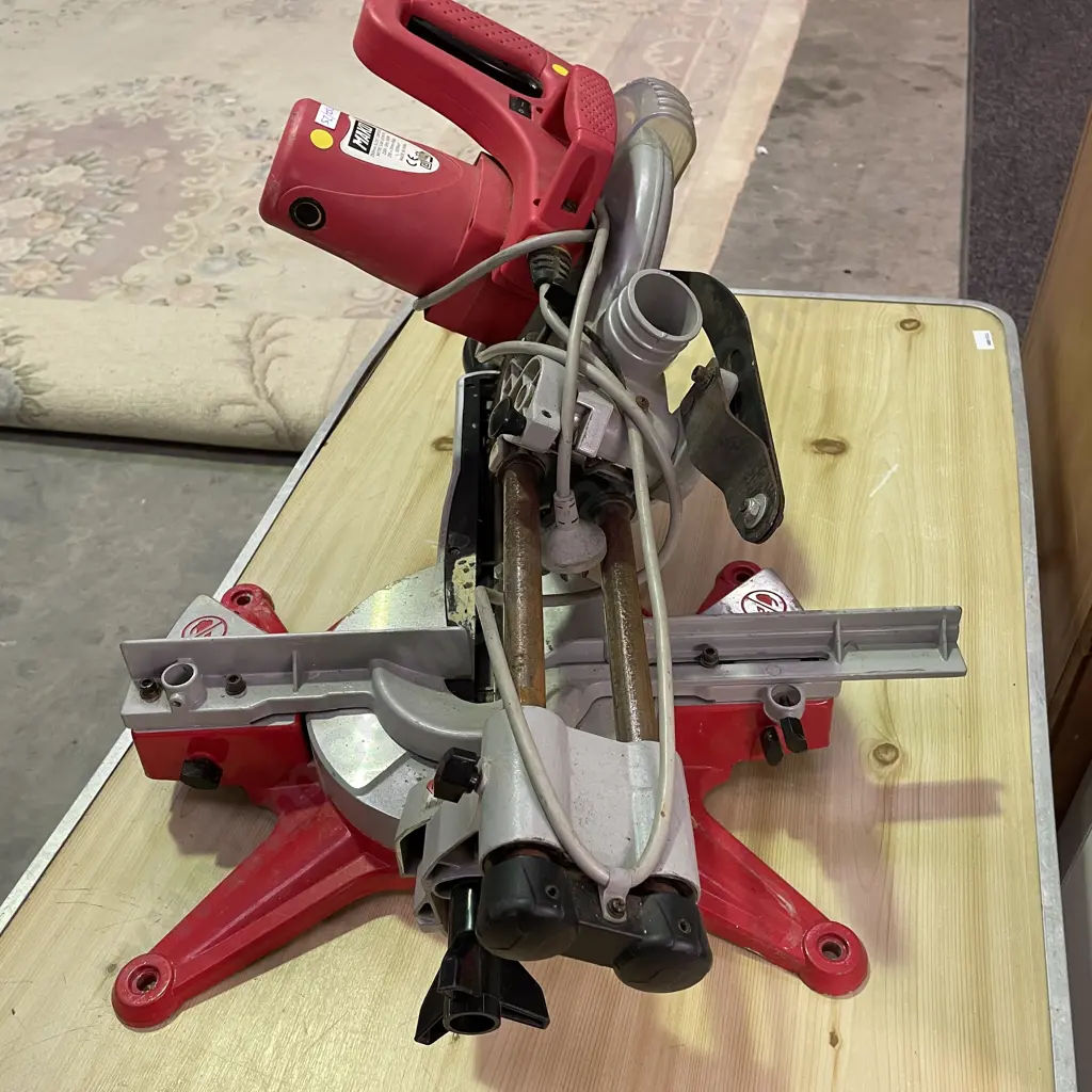 Mako 250mm Slide Compound Mitre Saw. Model SROM1196 Image 1++