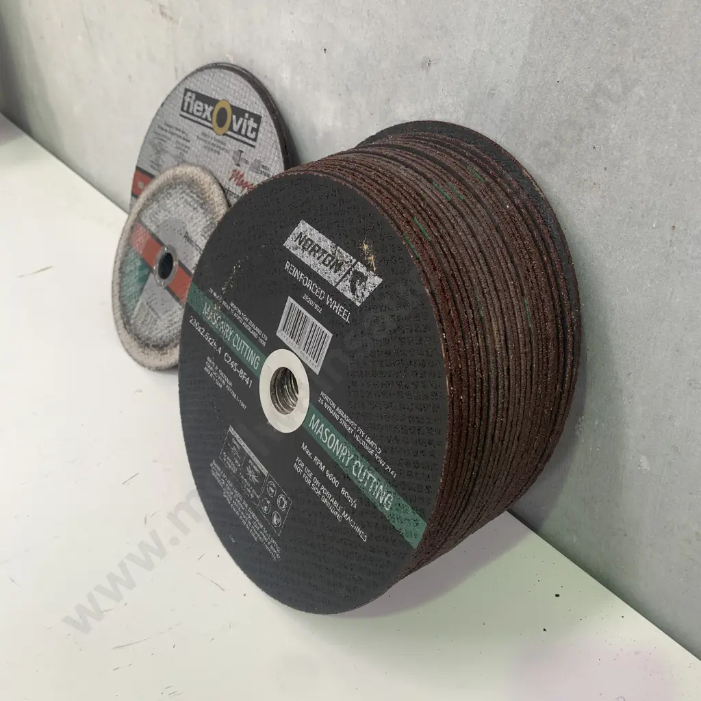 Large Selection of Cutting Wheels, Masonry and Reinforced Image 1++