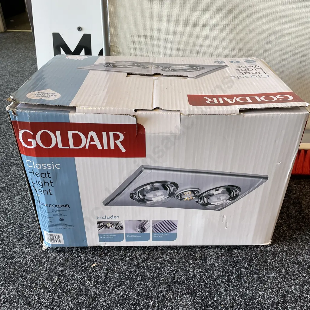 Goldair Classic Heat Light Vent Unit. New in Box Image 1++
