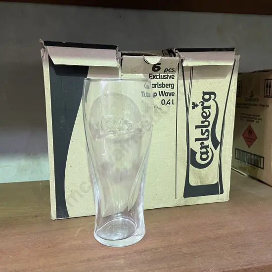 Boxed Set of Carlsberg Beer Glasses H18cm